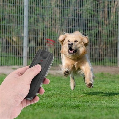 Multifunctional Electronic Ultrasonic Dog Repeller, Animal Training Device, Pet Anti-Barking Exile Training Device