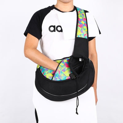 Pet Parent Essential: Stylish Crossbody Bag for Dogs & Cats